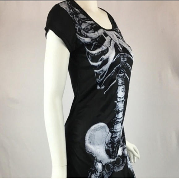 💀 Skeleton Dress 💀HALFWAY TO HALLOWEEN SALE! - Picture 3 of 13